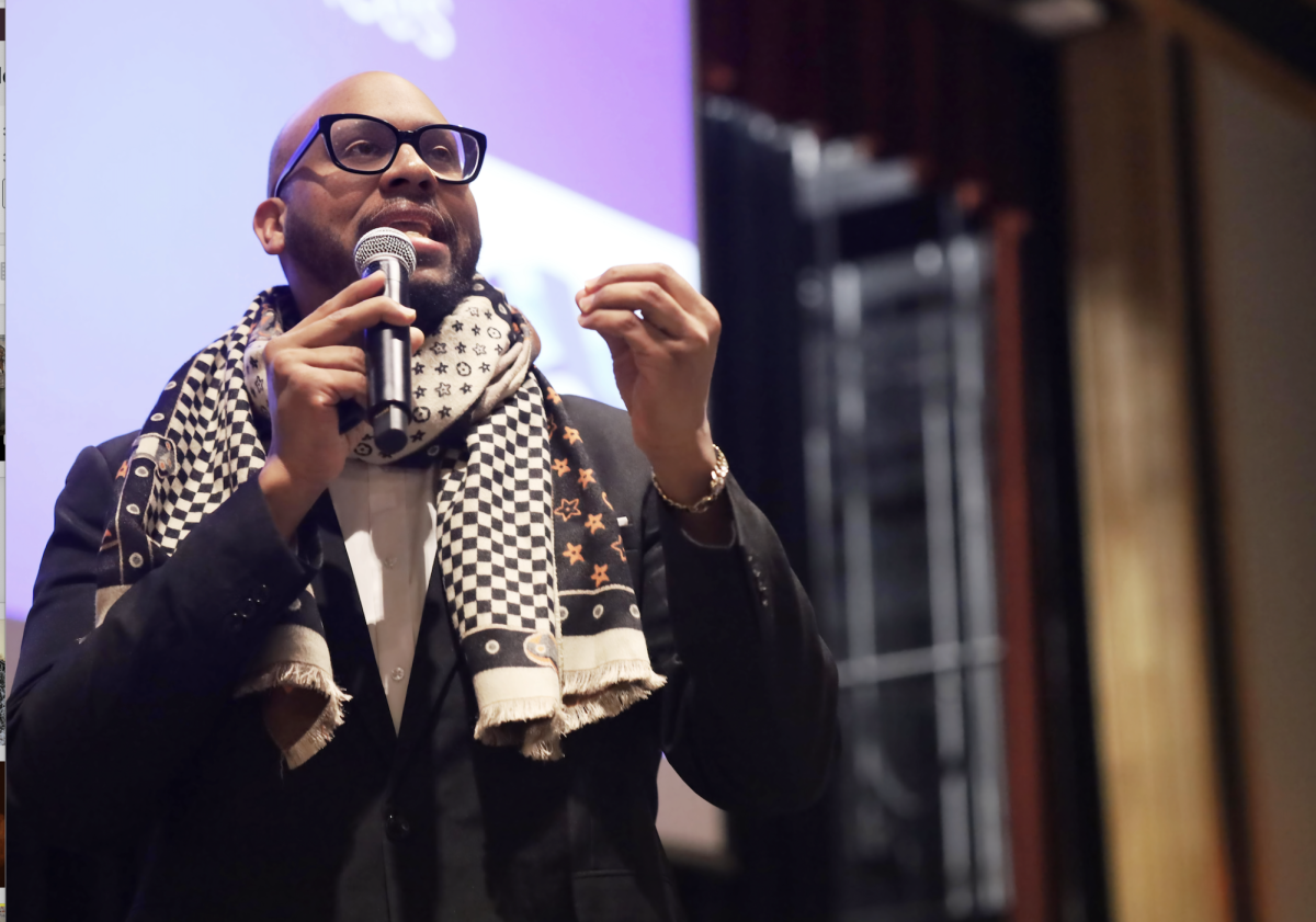 Jason Craige Harris, delivering his keynote speech.